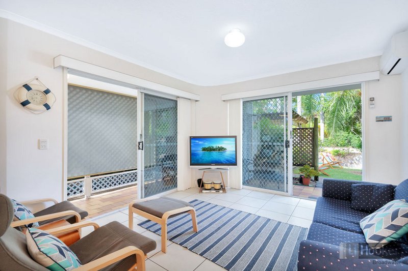 Photo - 1/10 Brighton Street, Biggera Waters QLD 4216 - Image 6