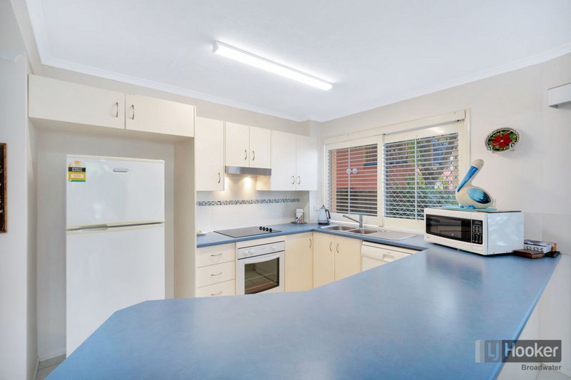 Photo - 1/10 Brighton Street, Biggera Waters QLD 4216 - Image 8