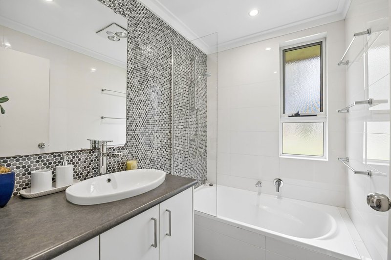 Photo - 110 Bromley Road, Herne Hill WA 6056 - Image 17