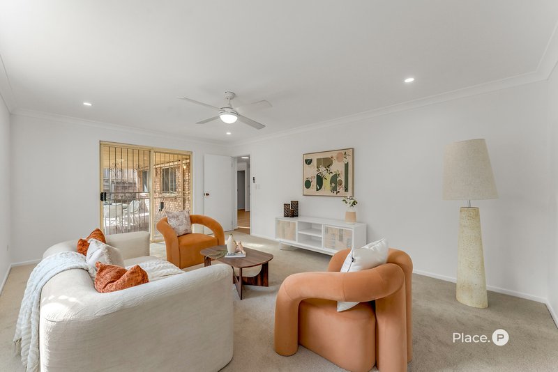 Photo - 110 Cadogan Street, Carindale QLD 4152 - Image 17