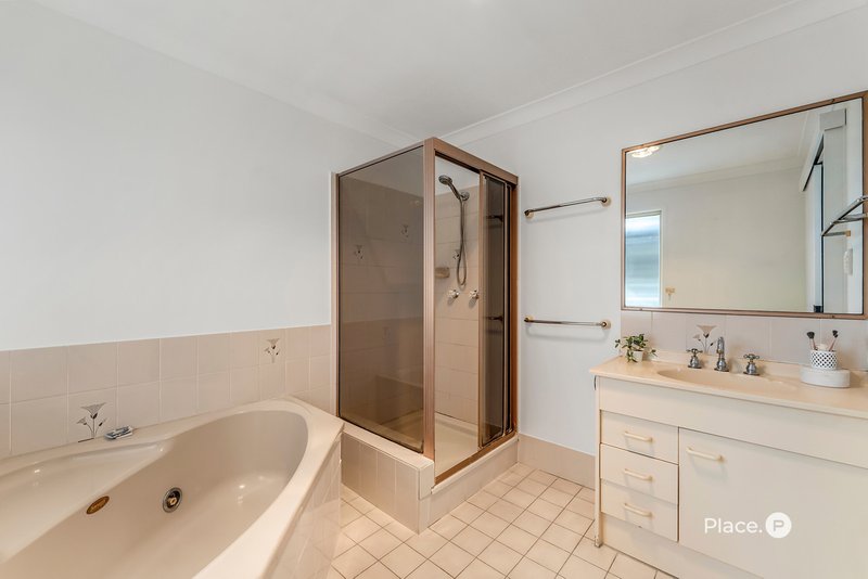 Photo - 110 Cadogan Street, Carindale QLD 4152 - Image 20