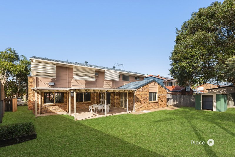 Photo - 110 Cadogan Street, Carindale QLD 4152 - Image 25