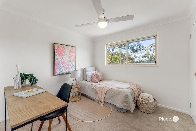Photo - 110 Cadogan Street, Carindale QLD 4152 - Image 26