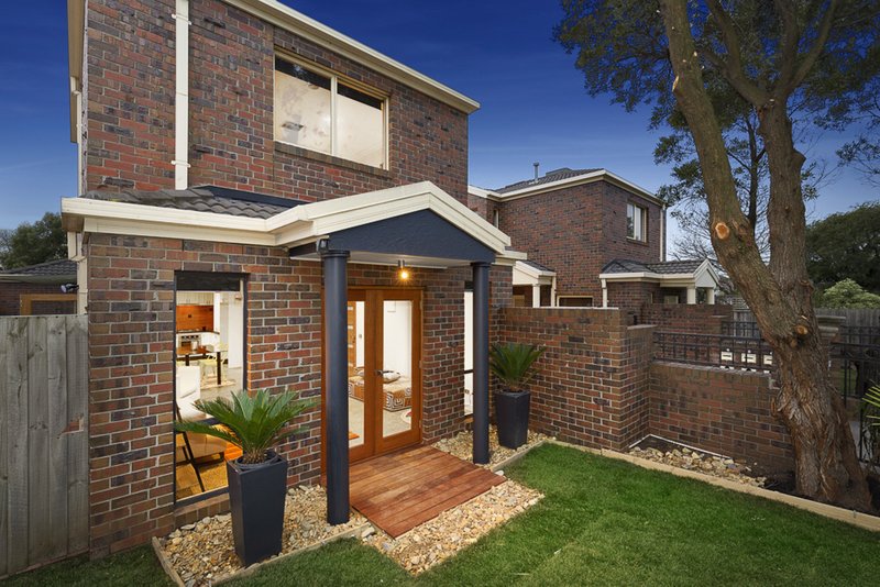 Photo - 1/10 Callander Road, Pascoe Vale VIC 3044 - Image 8