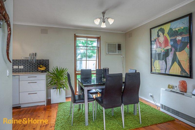 Photo - 110 Charter Road West , Sunbury VIC 3429 - Image 4