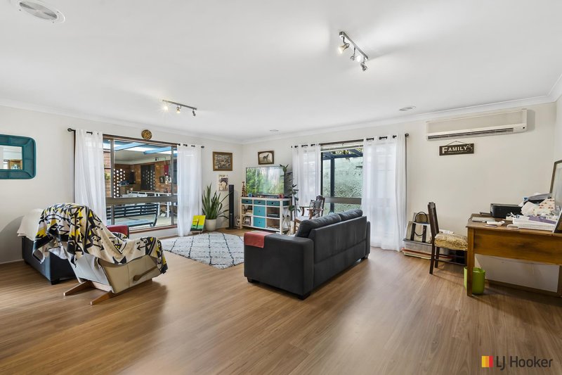 Photo - 110 Cherryfield Road, Gracemere QLD 4702 - Image 5