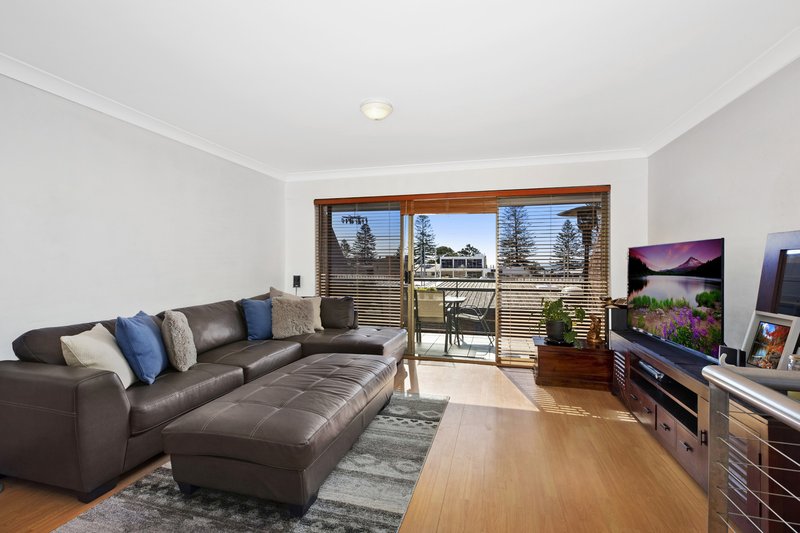 Photo - 1/10 Church Street, Terrigal NSW 2260 - Image 2