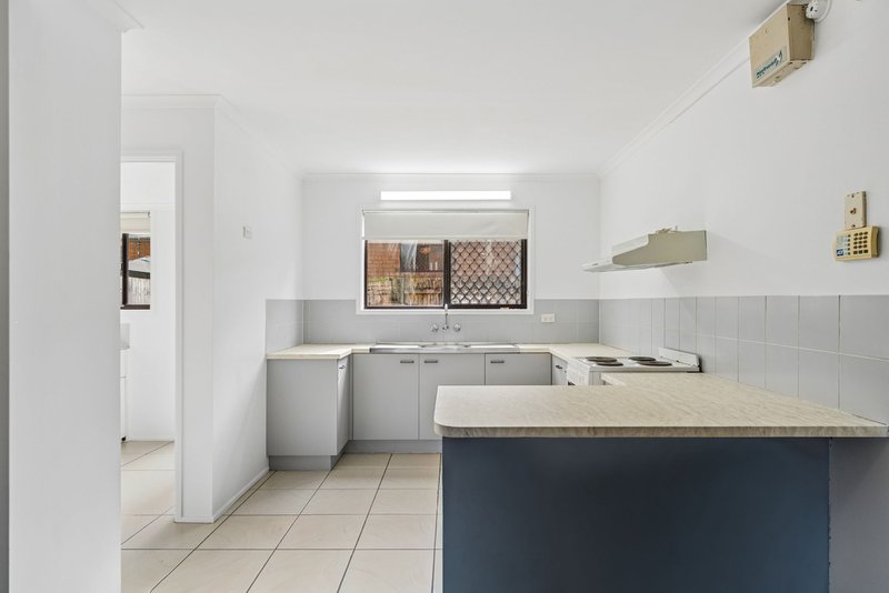 Photo - 1/10 Cognac Court, Kingston QLD 4114 - Image 5