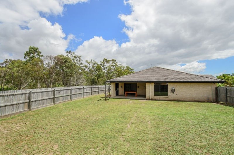 Photo - 110 Col Brown Avenue, Clinton QLD 4680 - Image 18