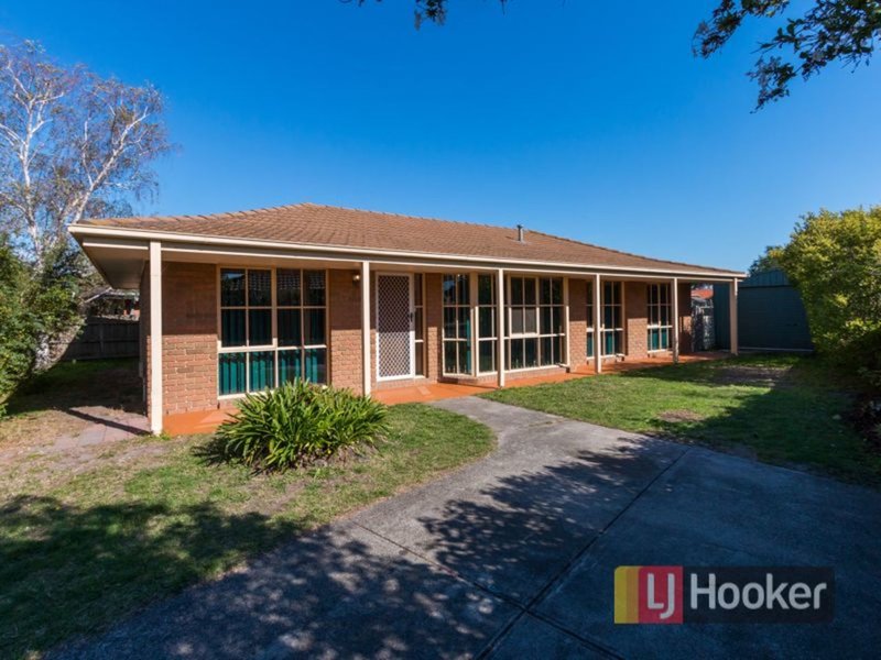 110 Courtenay Avenue, Cranbourne North VIC 3977