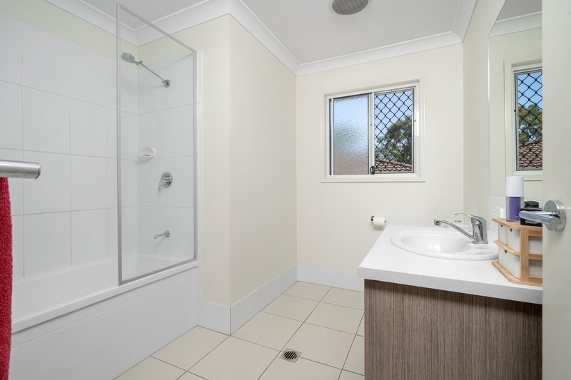 Photo - 1/10 Creek Street, Bundamba QLD 4304 - Image 13