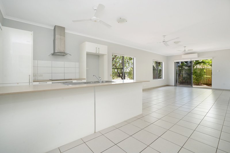 Photo - 1/10 Damascene Crescent, Bellamack NT 0832 - Image 3