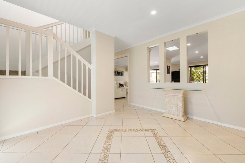 Photo - 110 Discovery Drive, Helensvale QLD 4212 - Image 5