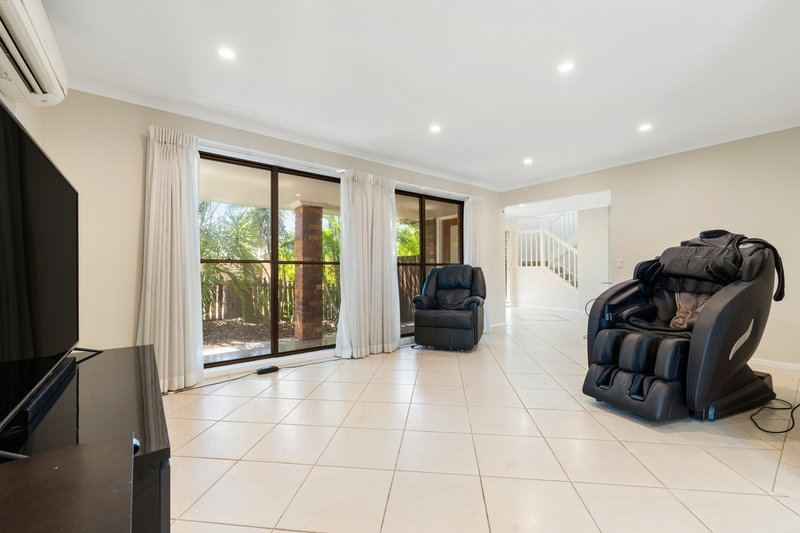 Photo - 110 Discovery Drive, Helensvale QLD 4212 - Image 12