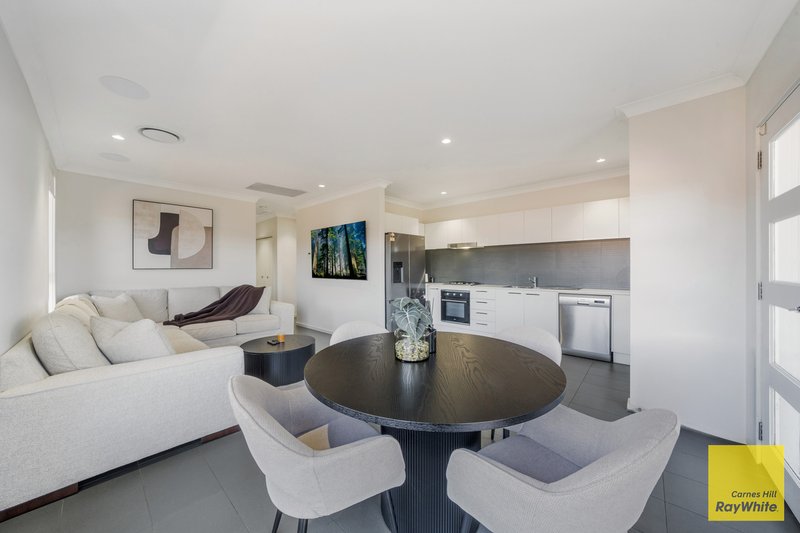 Photo - 110 Dobroyd Drive, Elizabeth Hills NSW 2171 - Image 1