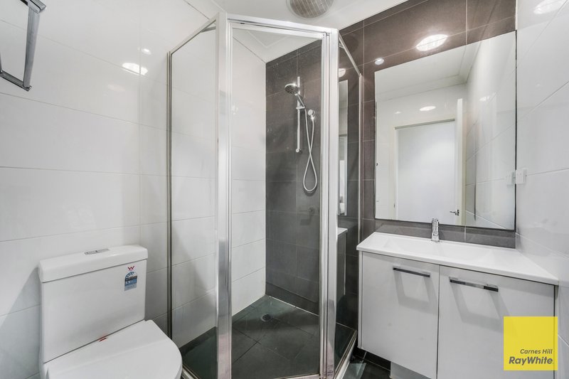Photo - 110 Dobroyd Drive, Elizabeth Hills NSW 2171 - Image 7