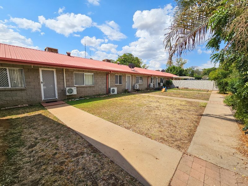 Photo - 1/10 Duchess Road, Mount Isa QLD 4825 - Image