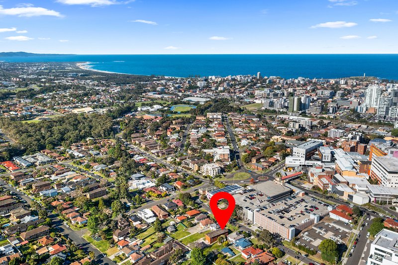 Photo - 1/10 Dudley Street, Wollongong NSW 2500 - Image 8