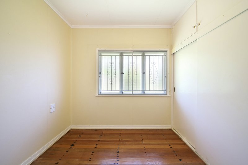 Photo - 110 Duffield Road, Margate QLD 4019 - Image 8