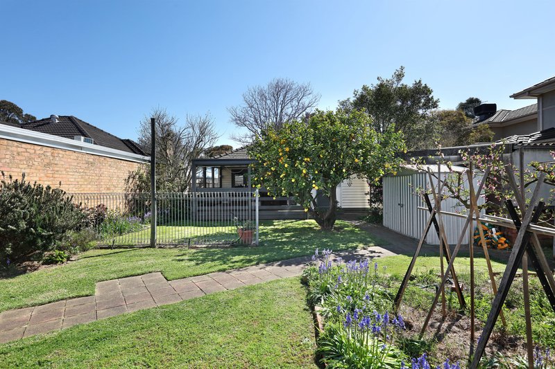 Photo - 110 East Boundary Road, Bentleigh East VIC 3165 - Image 6