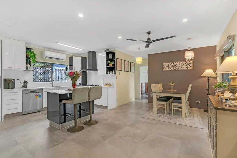 Photo - 110 Farmer Street, Edmonton QLD 4869 - Image 2