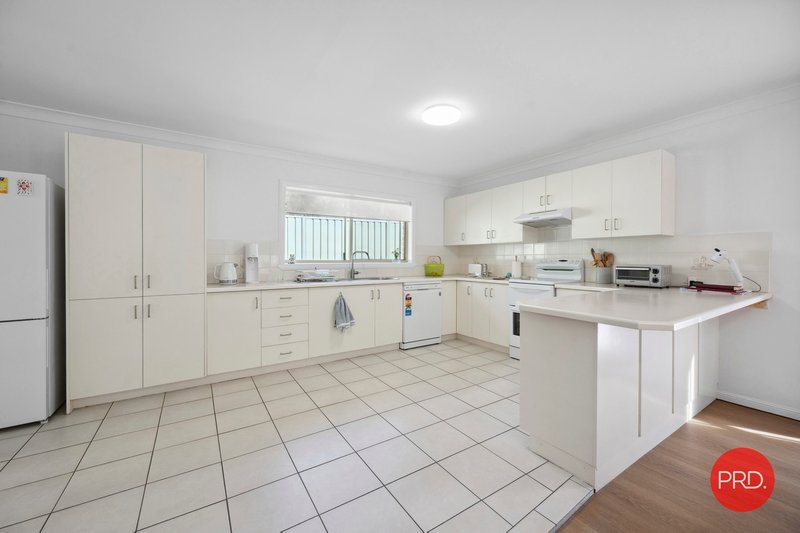 Photo - 1/10 Griffith Avenue, Coffs Harbour NSW 2450 - Image 2