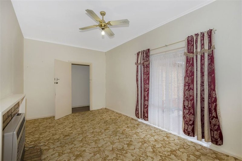 Photo - 110 Halsey Road, Elizabeth East SA 5112 - Image 4