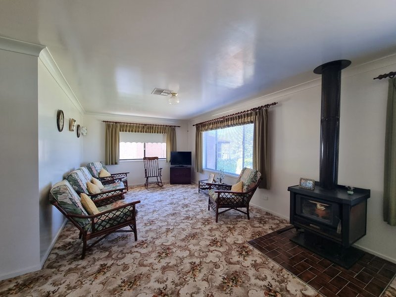 Photo - 110 Hanley Street, Gundagai NSW 2722 - Image 7