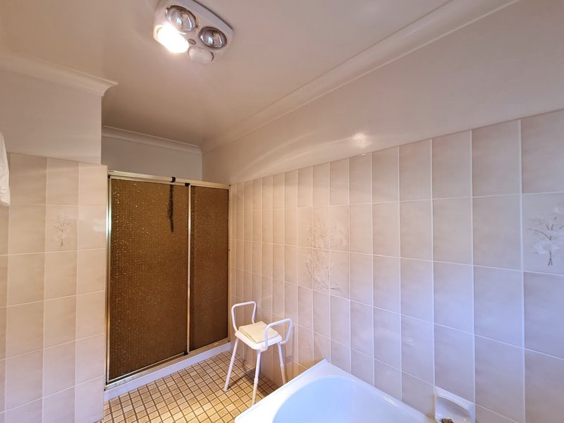 Photo - 110 Hanley Street, Gundagai NSW 2722 - Image 15