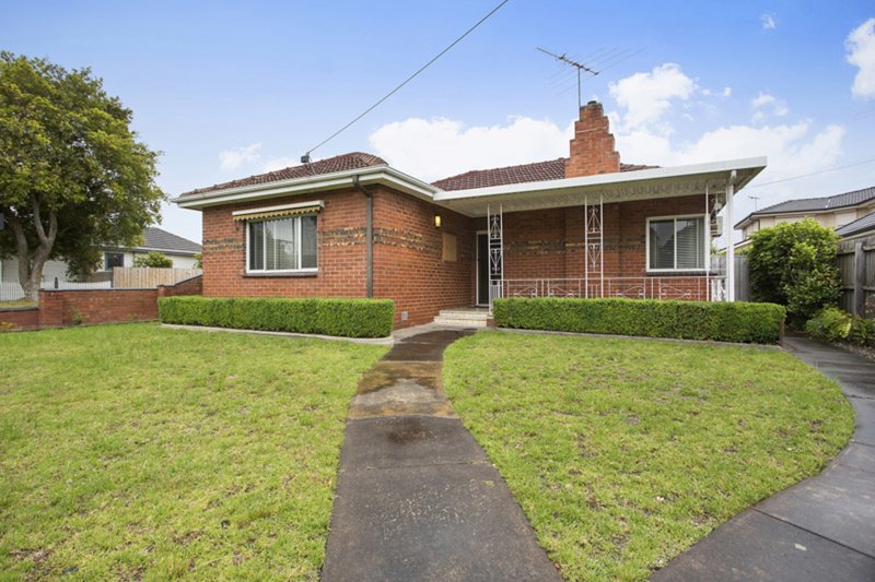 Photo - 110 Haughton Road, Oakleigh VIC 3166 - Image 2