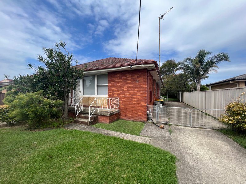 1/10 Headland Parade, Barrack Point NSW 2528