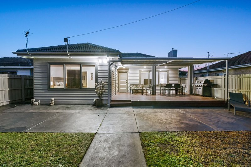 Photo - 1/10 Henry Street, Noble Park VIC 3174 - Image 3