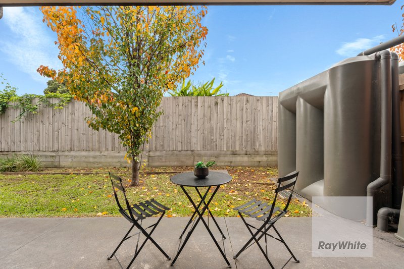 Photo - 1/10 Hensley Road, Lalor VIC 3075 - Image 12