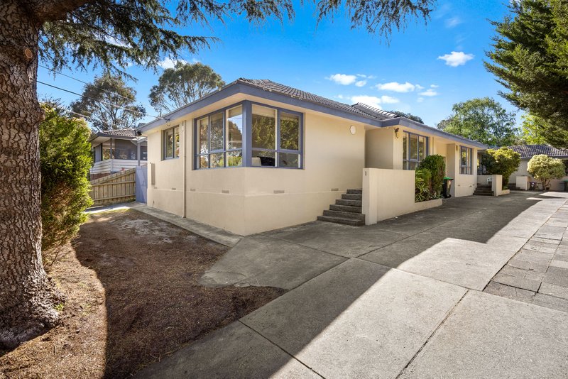 Photo - 1/10 Hillcrest Road, Frankston VIC 3199 - Image 1