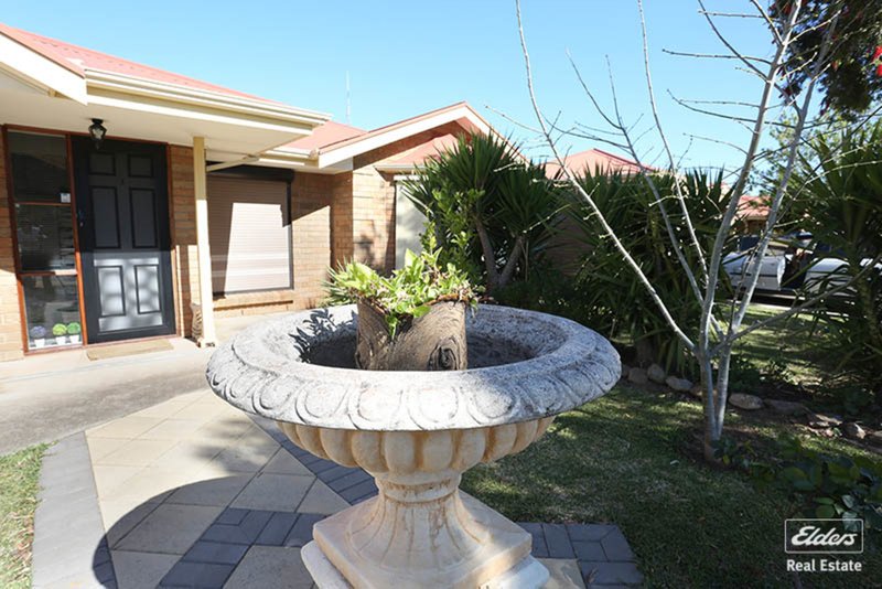 Photo - 1/10 Holmes Street, Willaston SA 5118 - Image 2