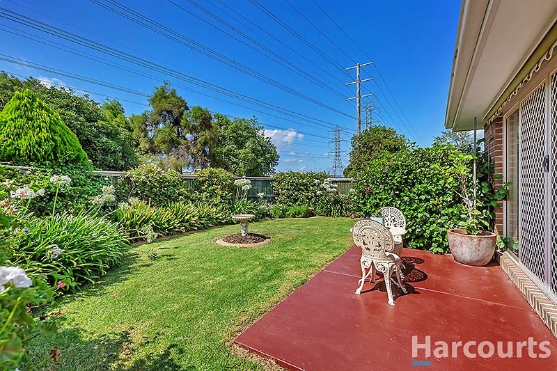 Photo - 1/10 Janice Road, Glen Waverley VIC 3150 - Image 6