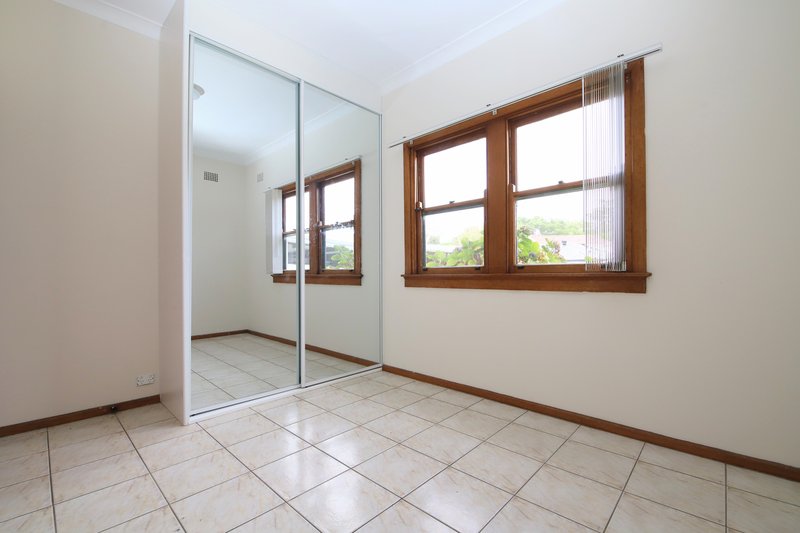 Photo - 110 Lancaster Avenue, Punchbowl NSW 2196 - Image 5