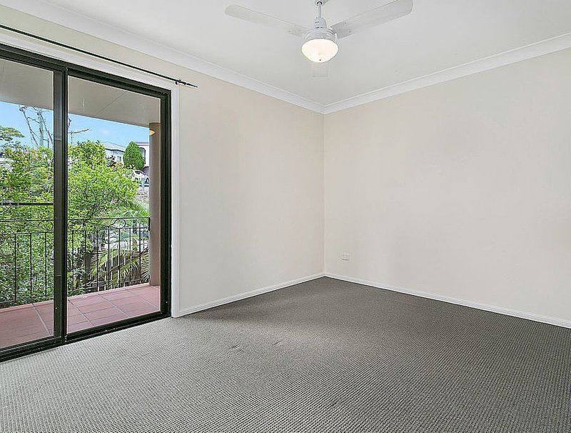 Photo - 1/10 Mcilwraith Avenue, Balmoral QLD 4171 - Image 6