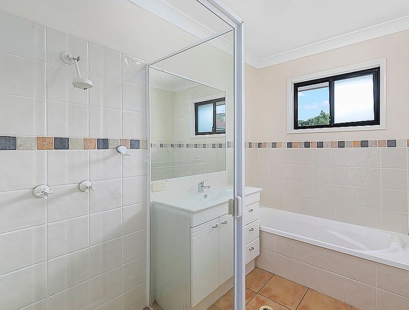 Photo - 1/10 Mcilwraith Avenue, Balmoral QLD 4171 - Image 9