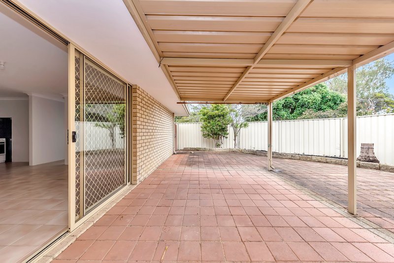 Photo - 1/10 Merope Close, Rockingham WA 6168 - Image 3