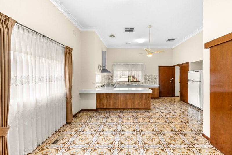 Photo - 110 Mitchell Street, Brunswick VIC 3056 - Image 4