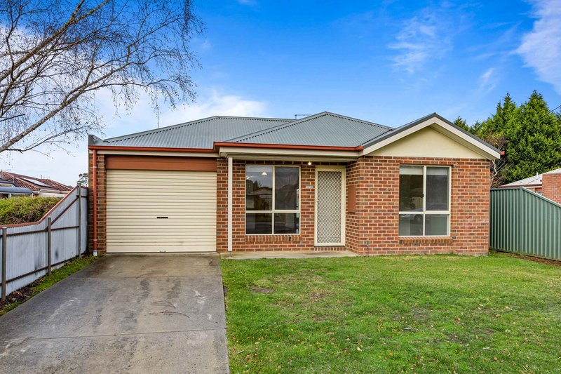 Photo - 110 Morgan Street, Sebastopol VIC 3356 - Image 11