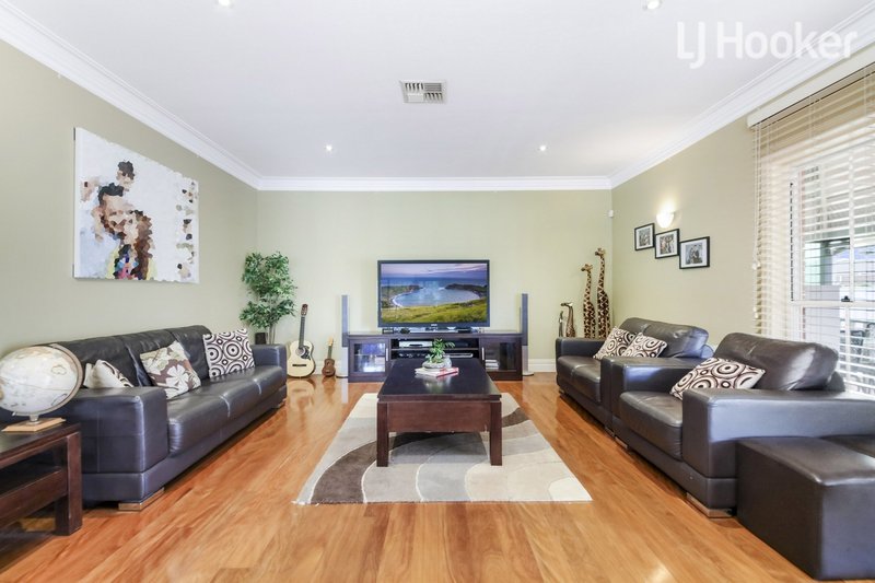 Photo - 110 Nelson Street, Fairfield Heights NSW 2165 - Image 3