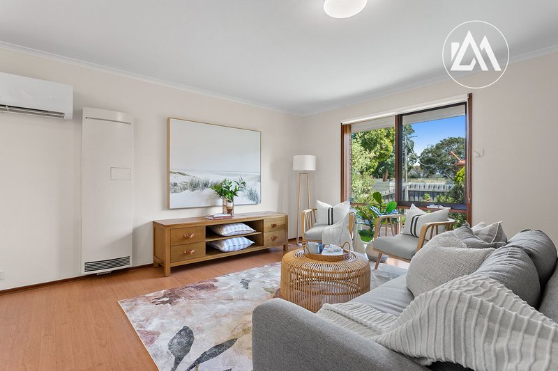 Photo - 1/10 Neville Avenue, Seaford VIC 3198 - Image 2