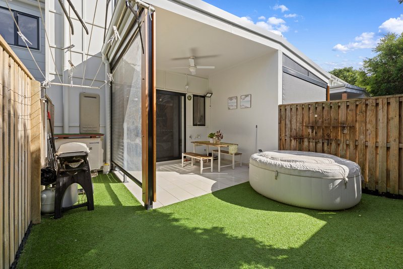 Photo - 110 North Quay Circuit, Hope Island QLD 4212 - Image 15