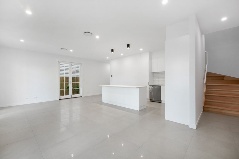 Photo - 1/10 O'Connell Street, West End QLD 4101 - Image 3