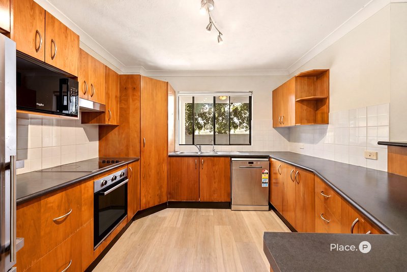 Photo - 1/10 Oxlade Drive, New Farm QLD 4005 - Image 8