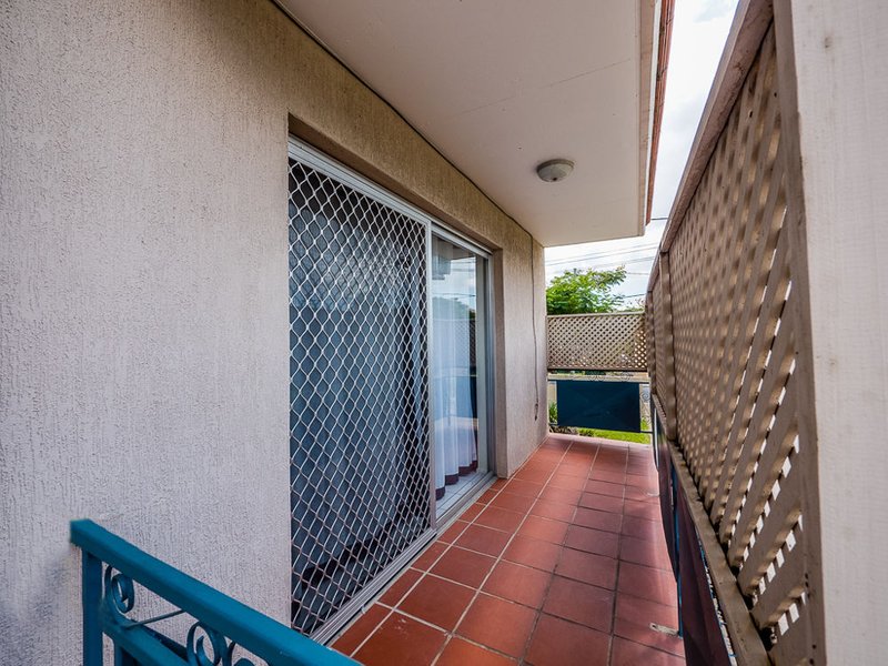 Photo - 1/10 Parkhill Street, Chermside QLD 4032 - Image 4