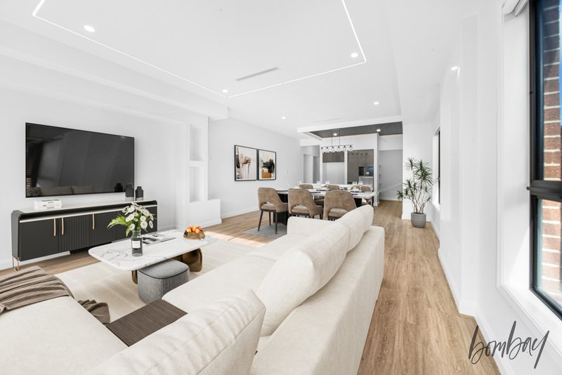 Photo - 110 Pulchella Crescent, Donnybrook VIC 3064 - Image 3