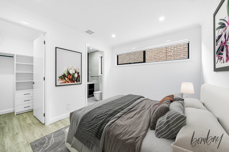 Photo - 110 Pulchella Crescent, Donnybrook VIC 3064 - Image 4